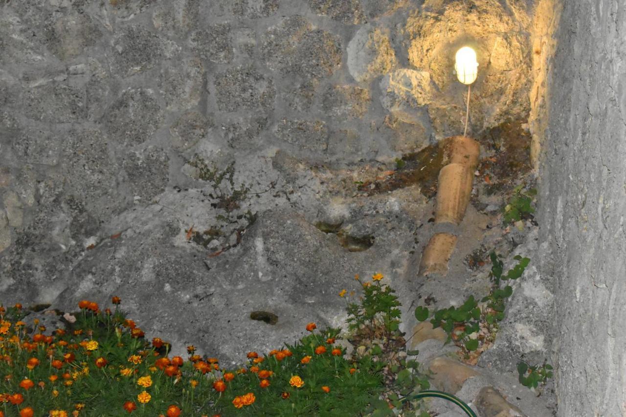 Estate Dafnopanagia Villa Magda Asprogerakata Exterior photo